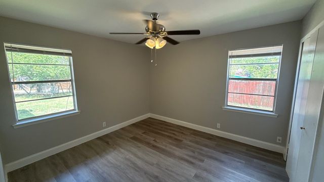1851 Chevy Chase Drive, Carrollton, TX 75006