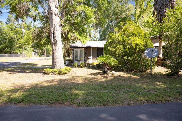 717 NW 253RD STREET, Newberry, FL 32669