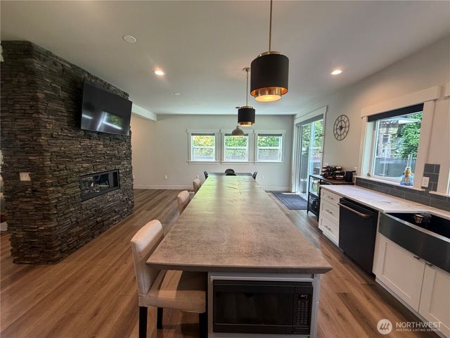 2714 67th Court SW, Olympia, WA 98512