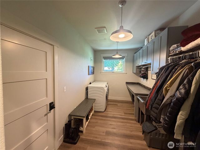2714 67th Court SW, Olympia, WA 98512