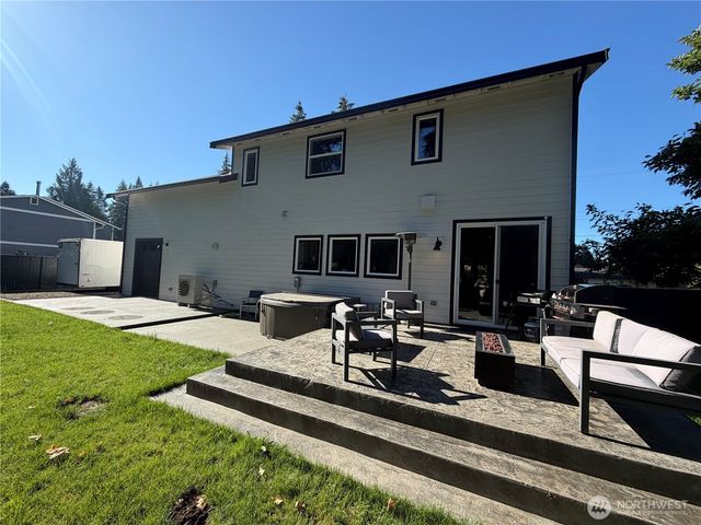 2714 67th Court SW, Olympia, WA 98512