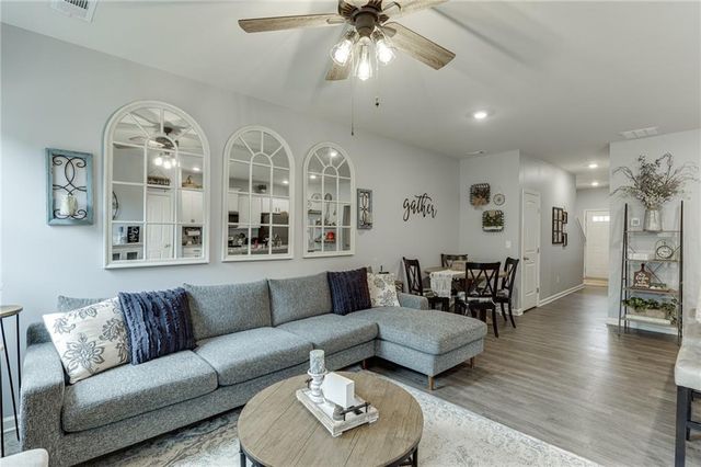 5328 Barberry Avenue, Oakwood, GA 30566