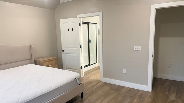 1011 Hampton Street, Tontitown, AR 72762