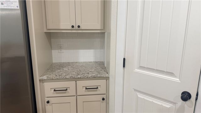 1011 Hampton Street, Tontitown, AR 72762