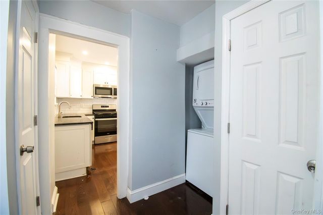 25 Hillside Avenue 1, Rockville Centre, NY 11570