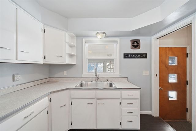 371 Riverside Avenue, Adrian, MI 49221