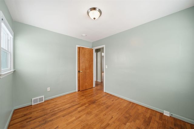 371 Riverside Avenue, Adrian, MI 49221