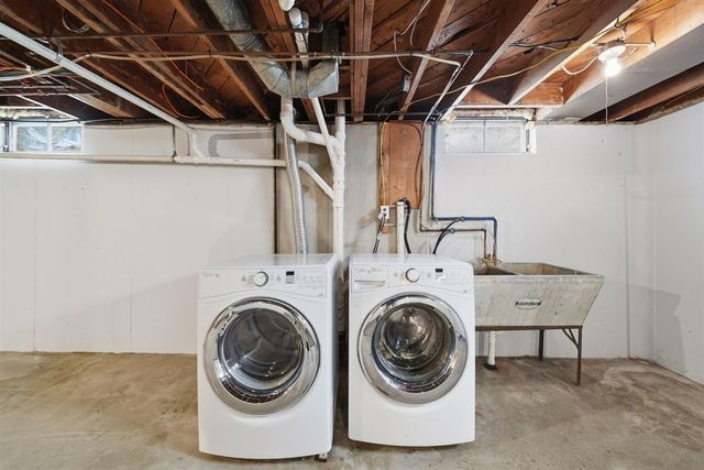 371 Riverside Avenue, Adrian, MI 49221