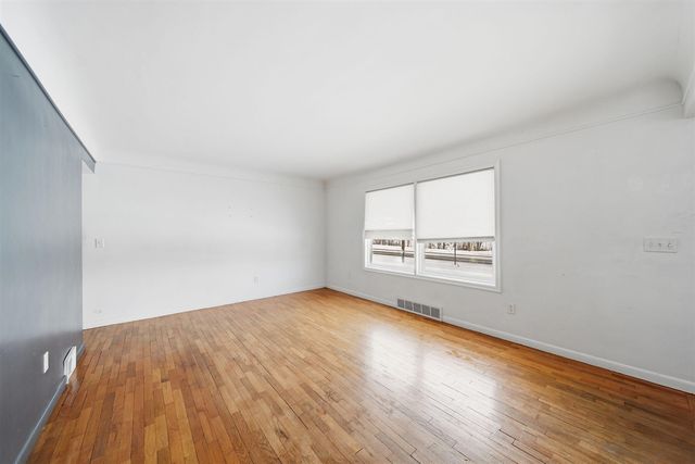 371 Riverside Avenue, Adrian, MI 49221