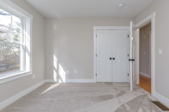 96 Simpson Road, Pelham, NH 03076