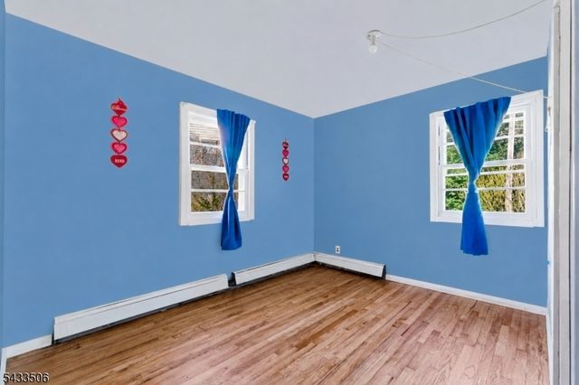 32 Valley View Dr, Mine Hill Twp., NJ 07803