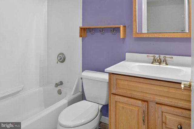 5326 KING ARTHUR CIR, Baltimore, MD 21237