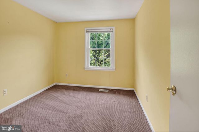 5326 KING ARTHUR CIR, Baltimore, MD 21237