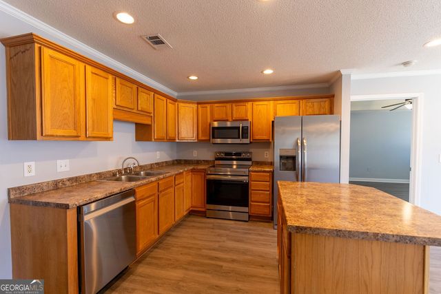 319 Deerfield Circle, Warner Robins, GA 31088