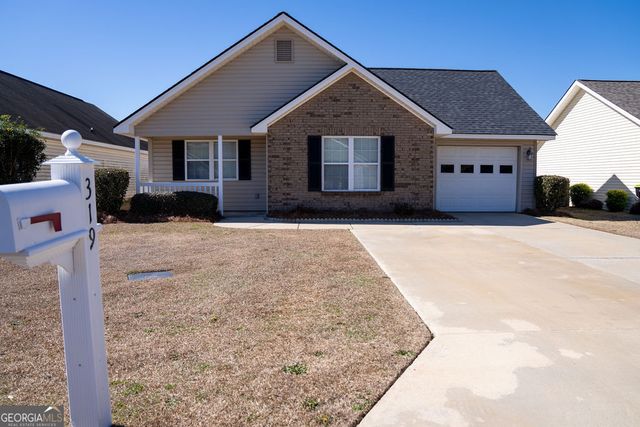 319 Deerfield Circle, Warner Robins, GA 31088