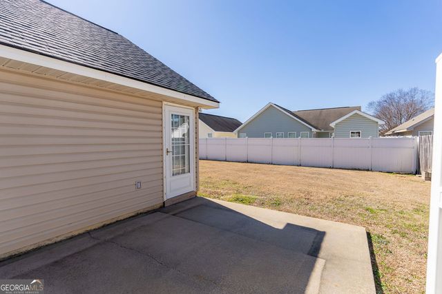 319 Deerfield Circle, Warner Robins, GA 31088