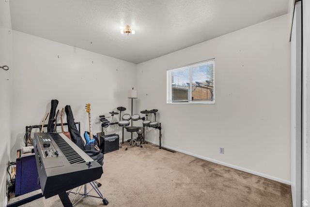 229 W BARBARA ST, Layton, UT 84041