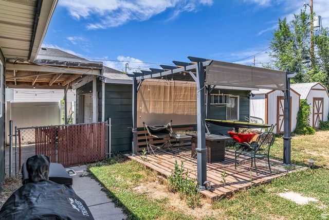 229 W BARBARA ST, Layton, UT 84041
