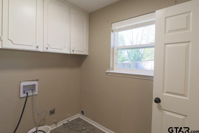 700 David Dr, Tyler, TX 75703