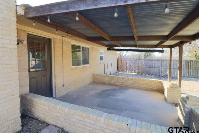 700 David Dr, Tyler, TX 75703