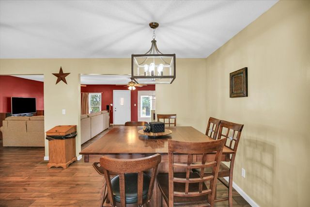 730 E County Road 750, Tuscola, IL 61953