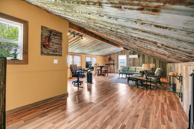 730 E County Road 750, Tuscola, IL 61953