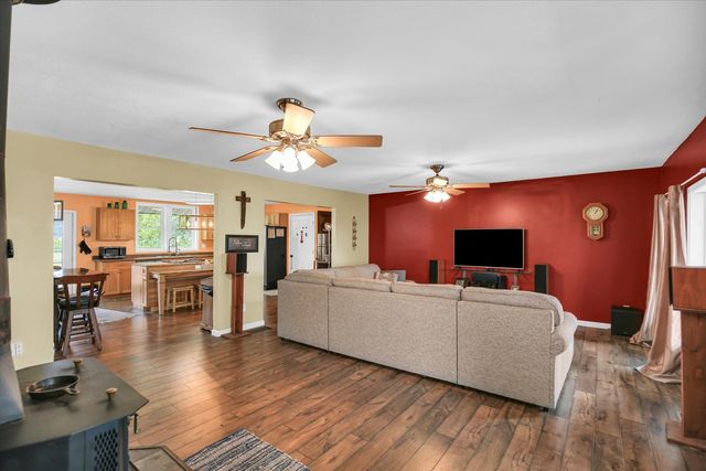 730 E County Road 750, Tuscola, IL 61953