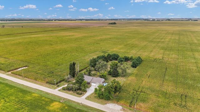 730 E County Road 750, Tuscola, IL 61953