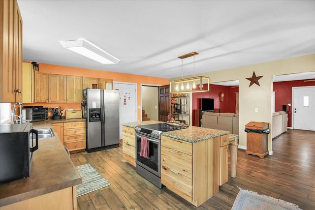 730 E County Road 750, Tuscola, IL 61953