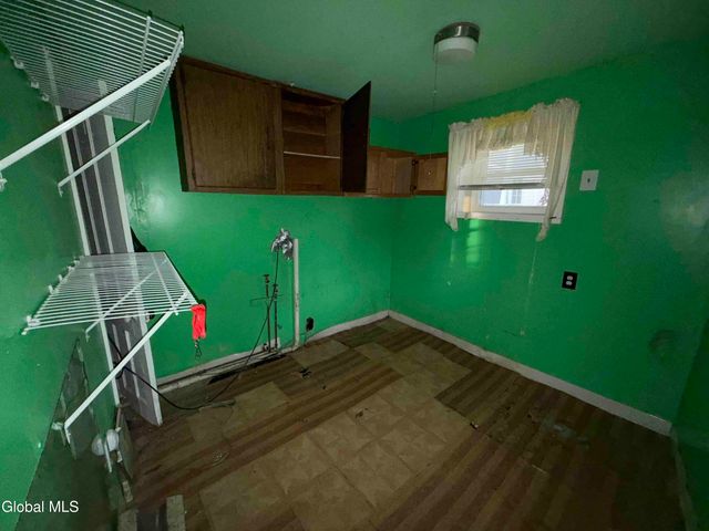 95 11th Street, Troy, NY 12180