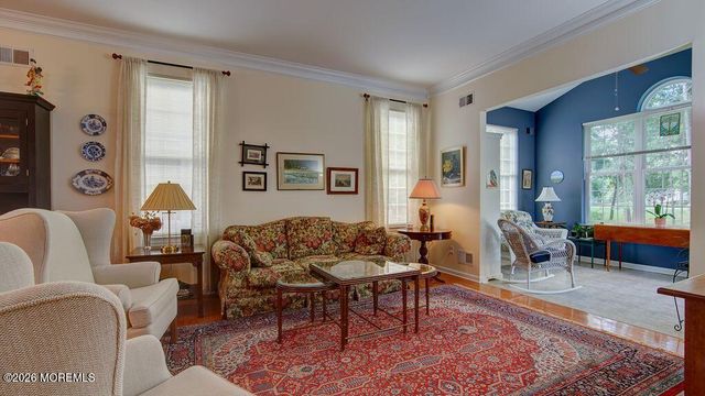 20 Crooked Stick Road, Jackson, NJ 08527