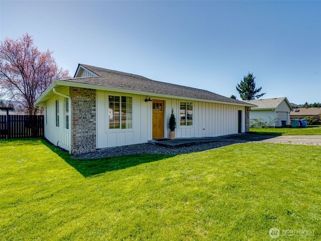 307 E Farrer Street, Yacolt, WA 98675