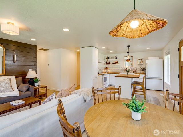 307 E Farrer Street, Yacolt, WA 98675