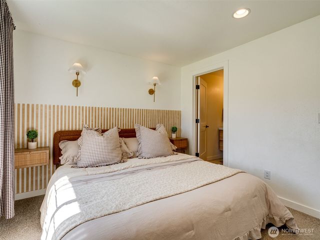 307 E Farrer Street, Yacolt, WA 98675