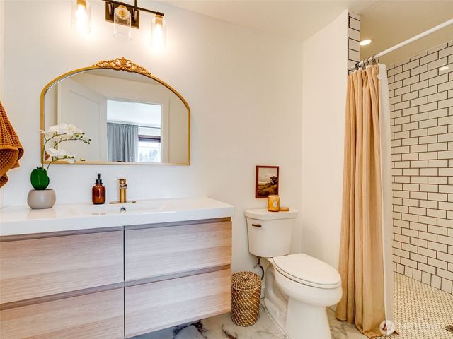 307 E Farrer Street, Yacolt, WA 98675