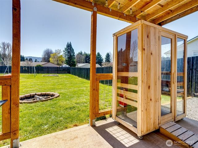 307 E Farrer Street, Yacolt, WA 98675