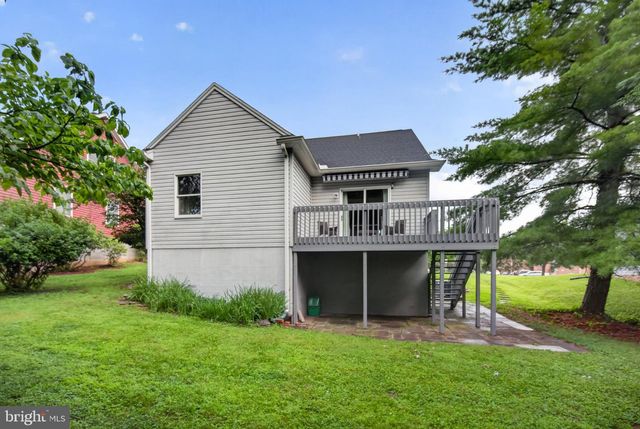 122 HENSEL DR, Shepherdstown, WV 25443