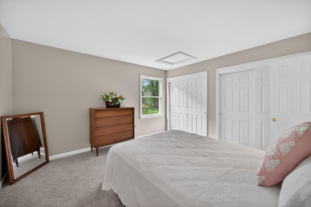 122 HENSEL DR, Shepherdstown, WV 25443