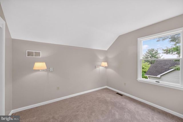 122 HENSEL DR, Shepherdstown, WV 25443