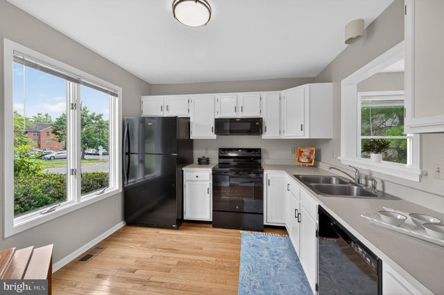 122 HENSEL DR, Shepherdstown, WV 25443