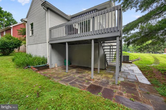 122 HENSEL DR, Shepherdstown, WV 25443