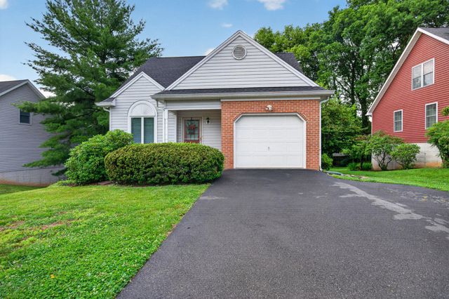 122 HENSEL DR, Shepherdstown, WV 25443