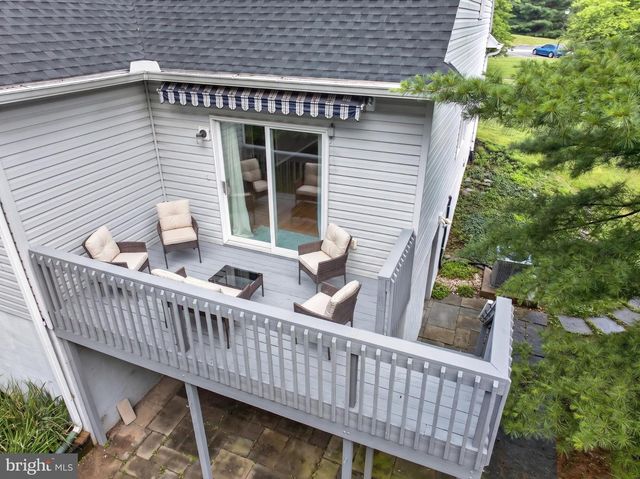 122 HENSEL DR, Shepherdstown, WV 25443
