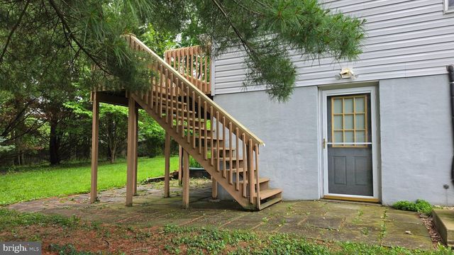 122 HENSEL DR, Shepherdstown, WV 25443