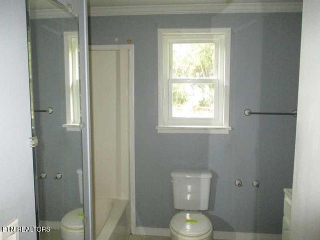 916 Monroe Circle, Madisonville, TN 37354