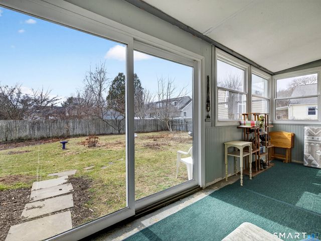 6 Slocum Drive, East Lyme, CT 06357