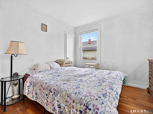 6 Slocum Drive, East Lyme, CT 06357