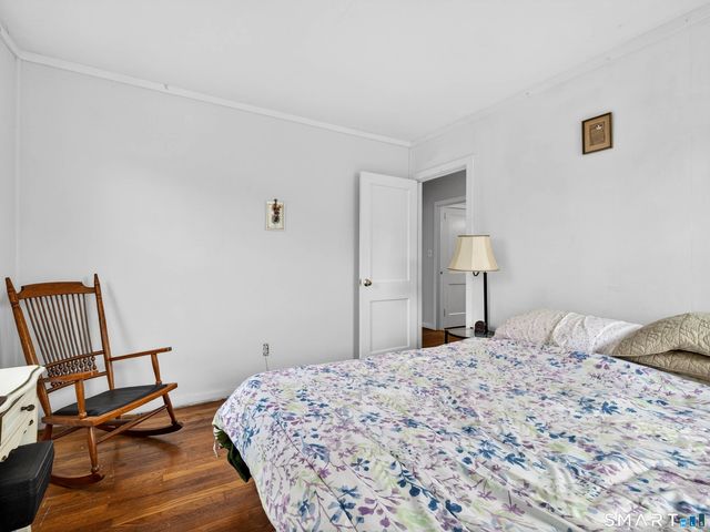 6 Slocum Drive, East Lyme, CT 06357