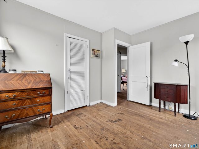 6 Slocum Drive, East Lyme, CT 06357