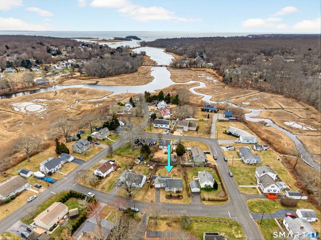 6 Slocum Drive, East Lyme, CT 06357